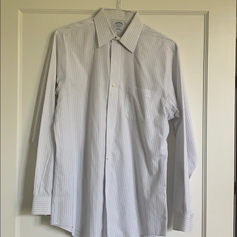 Men’s Brooks Brothers dress shirt